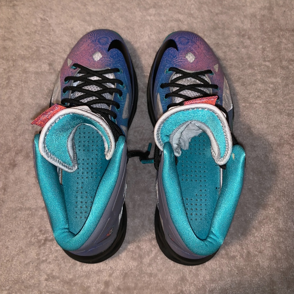 LeBron X "Re-Entry" US Men's 10 - Picture 5 of 6